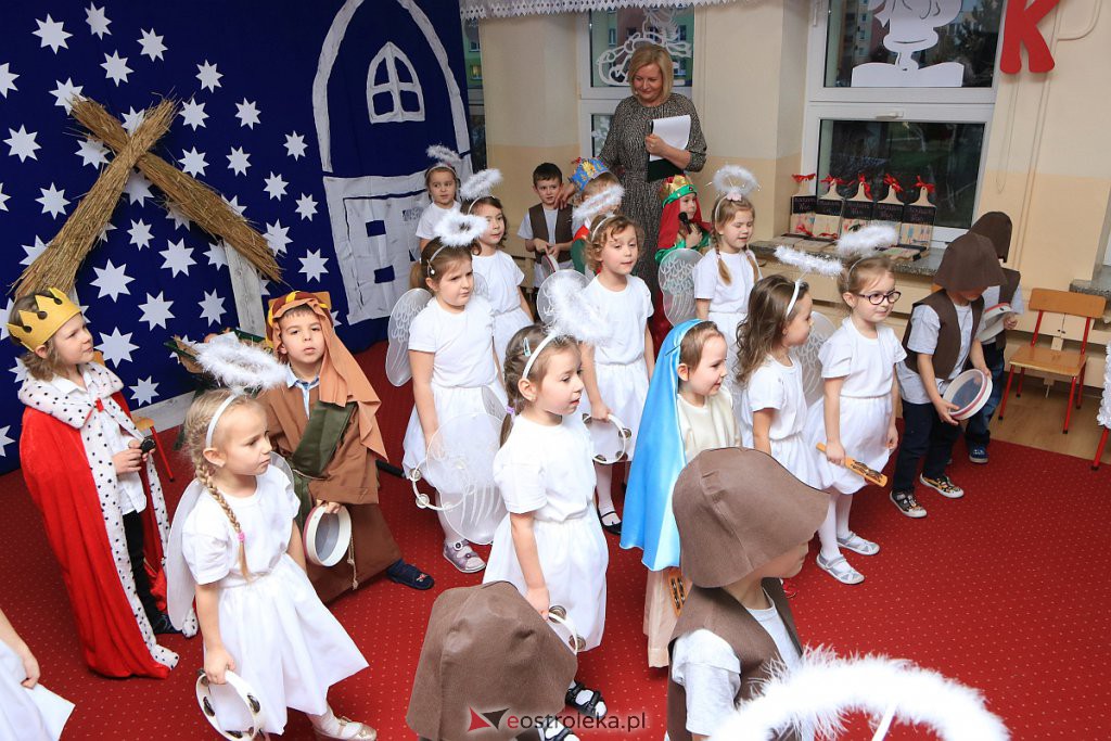 Dzień Babci i Dziadka w Krainie Misiów [28.01.2020] - zdjęcie #10 - eOstroleka.pl