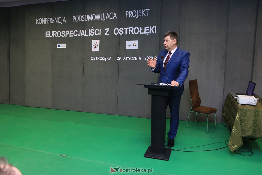 „Eurospecjaliści z Ostrołęki” doskonalili w Grecji… programowanie walczących robotów [29.01.2020] - zdjęcie #1 - eOstroleka.pl