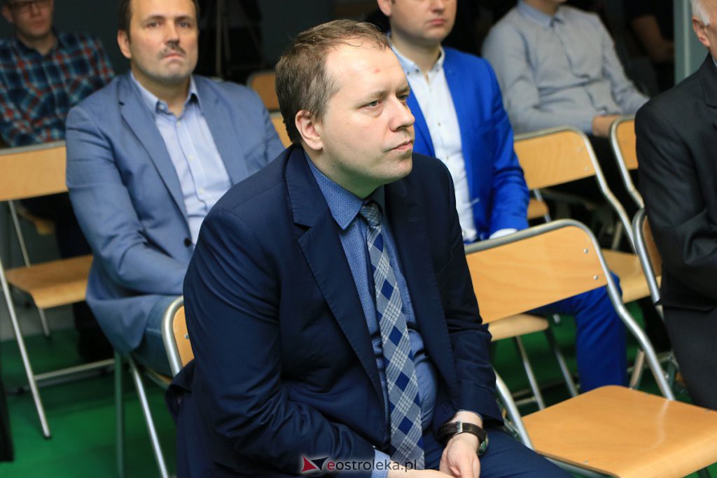 „Eurospecjaliści z Ostrołęki” doskonalili w Grecji… programowanie walczących robotów [29.01.2020] - zdjęcie #5 - eOstroleka.pl