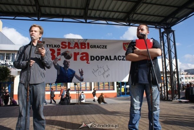 Kampania antydopalaczowa w Ostrołęce (02.20.2010) - zdjęcie #4 - eOstroleka.pl
