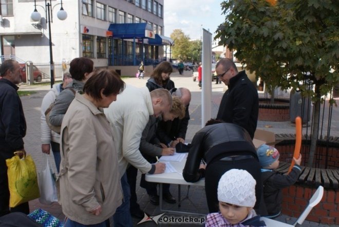 Kampania antydopalaczowa w Ostrołęce (02.20.2010) - zdjęcie #9 - eOstroleka.pl