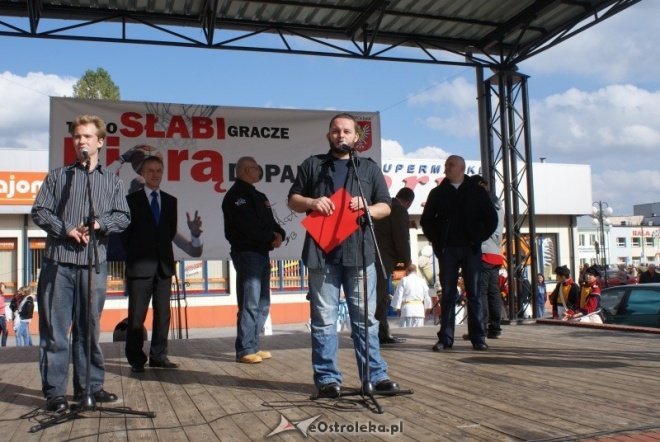 Kampania antydopalaczowa w Ostrołęce (02.20.2010) - zdjęcie #57 - eOstroleka.pl