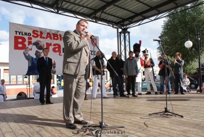 Kampania antydopalaczowa w Ostrołęce (02.20.2010) - zdjęcie #50 - eOstroleka.pl