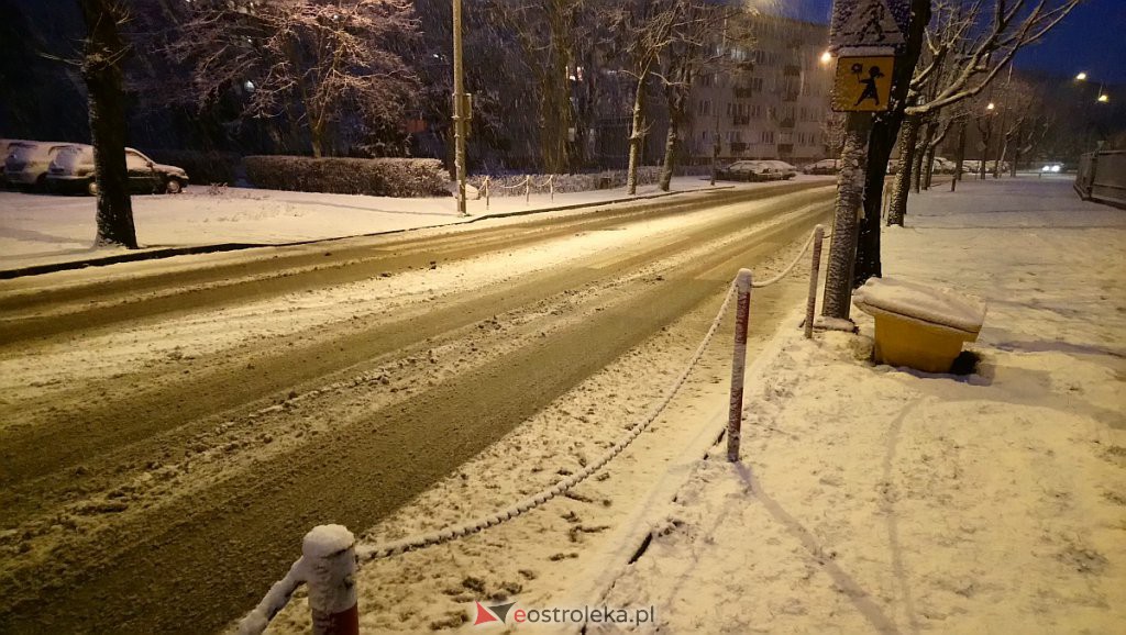 Pierwszy w sezonie atak zimy i poważny sprawdzian dla miejskich drogowców [29.01.2020] - zdjęcie #3 - eOstroleka.pl