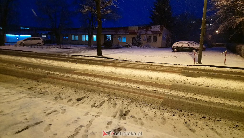 Pierwszy w sezonie atak zimy i poważny sprawdzian dla miejskich drogowców [29.01.2020] - zdjęcie #4 - eOstroleka.pl