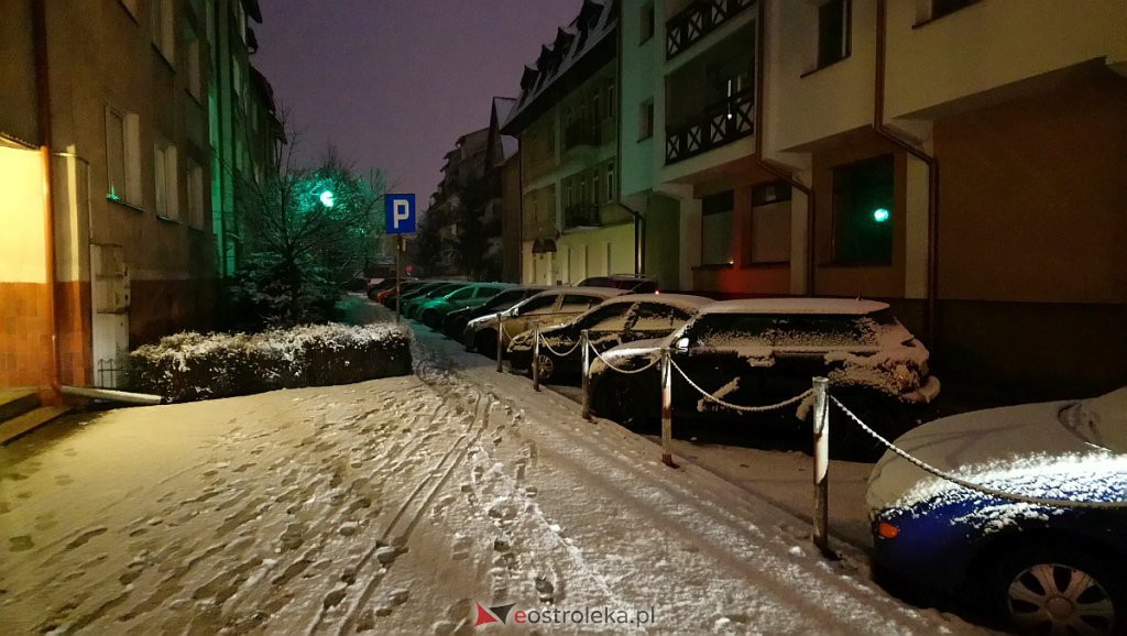 Pierwszy w sezonie atak zimy i poważny sprawdzian dla miejskich drogowców [29.01.2020] - zdjęcie #2 - eOstroleka.pl