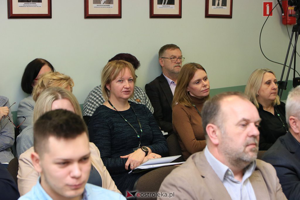 XXIV sesja Rady Miasta w Ostrołęce [30.01.2020] - zdjęcie #13 - eOstroleka.pl