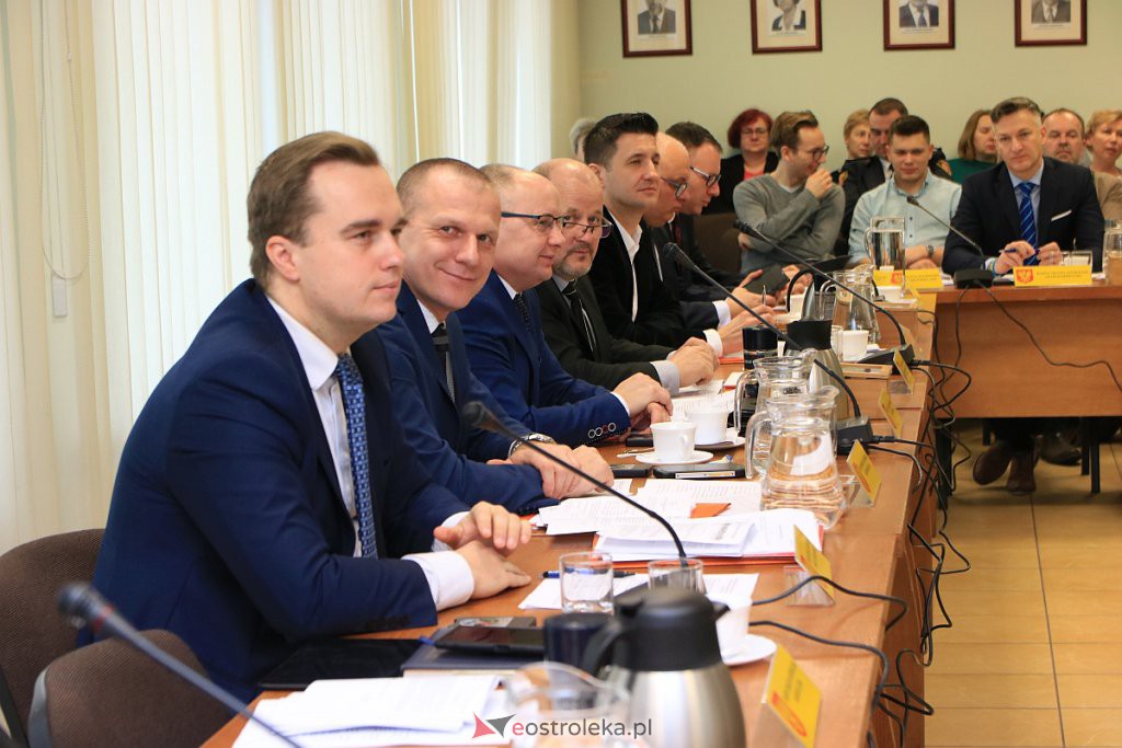 XXIV sesja Rady Miasta w Ostrołęce [30.01.2020] - zdjęcie #3 - eOstroleka.pl