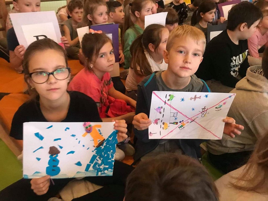 Bezpieczne ferie zimowe. Uczniowie „dwójki” wiedzą, co to oznacza [30.01.2020] - zdjęcie #10 - eOstroleka.pl