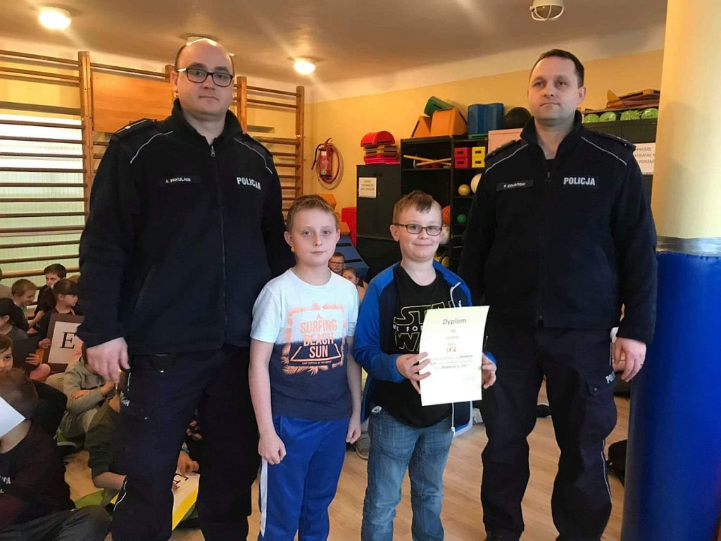 Bezpieczne ferie zimowe. Uczniowie „dwójki” wiedzą, co to oznacza [30.01.2020] - zdjęcie #7 - eOstroleka.pl