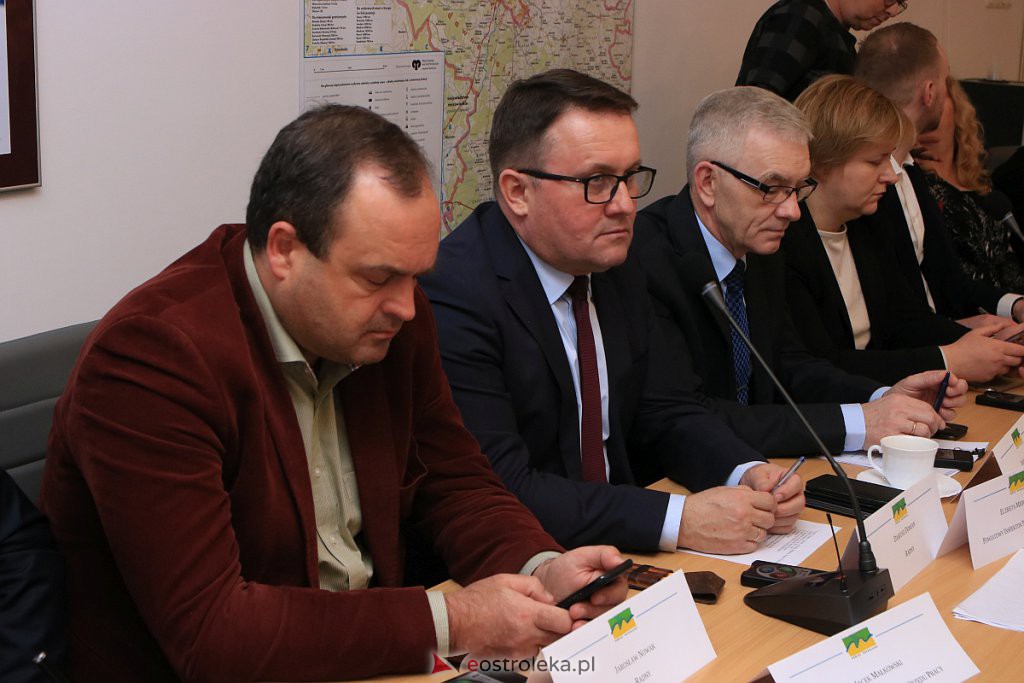XV sesja Rady Powiatu w Ostrołęce [31.01.2020] - zdjęcie #19 - eOstroleka.pl