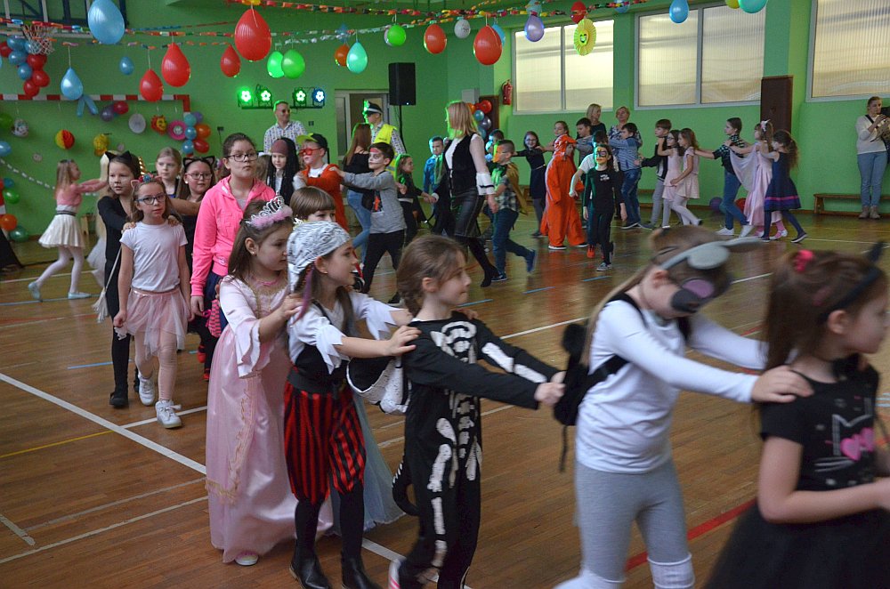 Zabawa Karnawałowa w Szkole Podstawowej Nr 2 [6.02.2020] - zdjęcie #20 - eOstroleka.pl