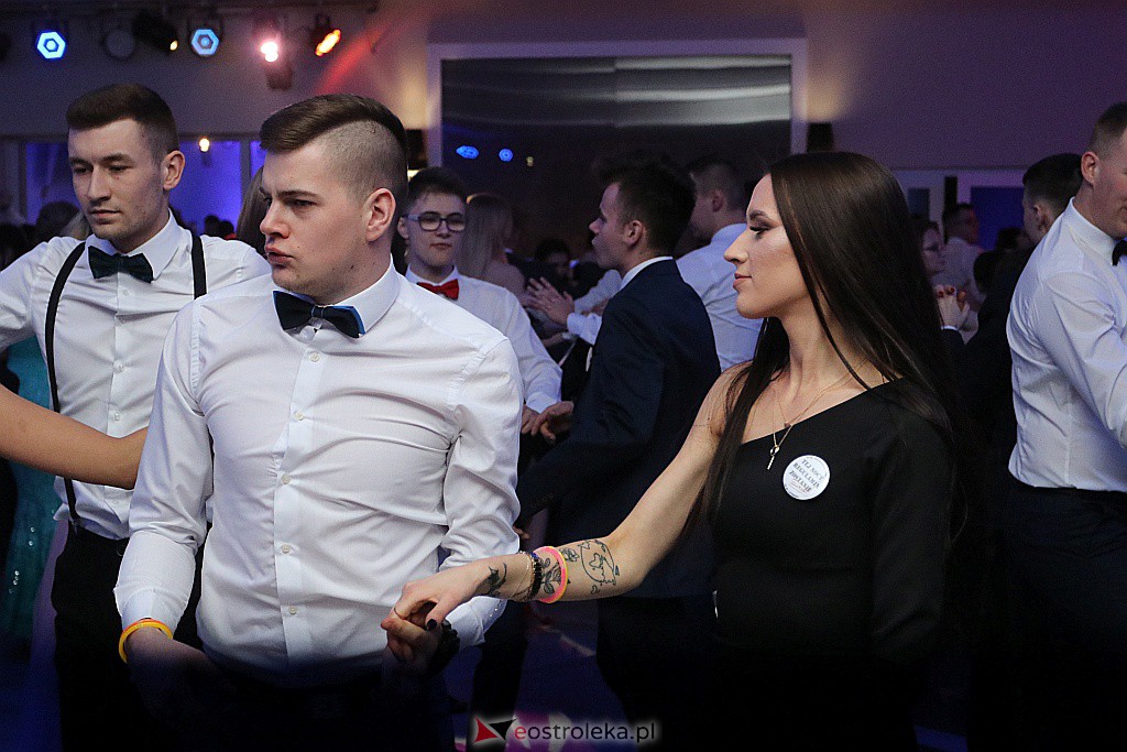Studniówka ZSZ 4 w Ostrołęce [08.02.2020] - zdjęcie #32 - eOstroleka.pl
