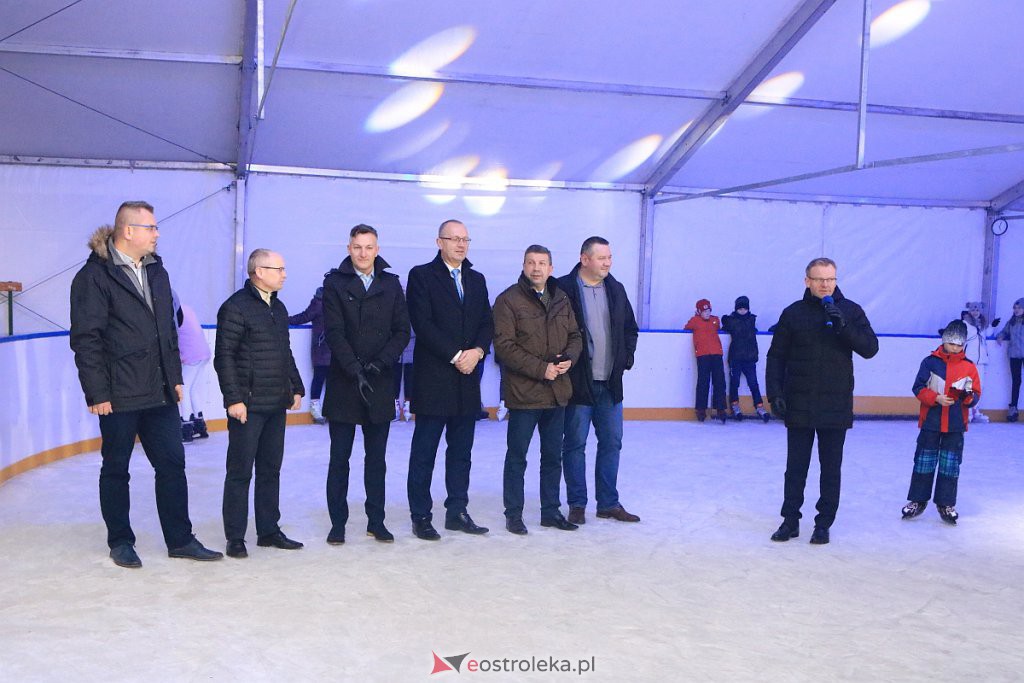 Sztuczne lodowisko oficjalnie otwarte [09.02.2020] - zdjęcie #29 - eOstroleka.pl
