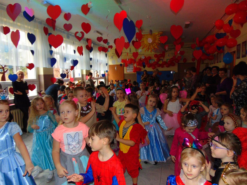 Karnawałowo w „Tęczowej Krainie” [10.02.2020] - zdjęcie #15 - eOstroleka.pl