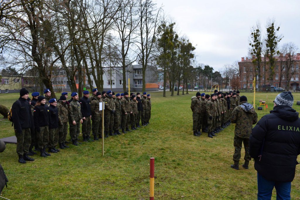 Adepci klas mundurowych z ZSZ 2 z certyfikatami MON. Egzaminy zdali wzorowo [13.02.2020] - zdjęcie #3 - eOstroleka.pl