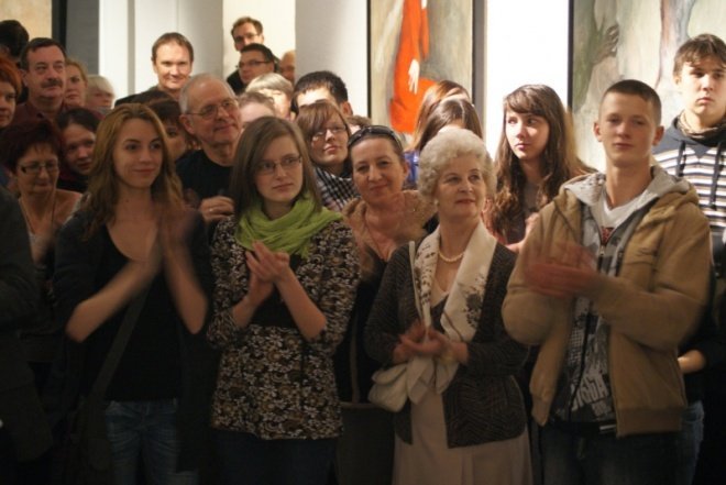 Malarstwo wolnego związku- wernisaż prac Joanny Rusinek i Filipa Kalkowskiego (07.10.2010) - zdjęcie #12 - eOstroleka.pl