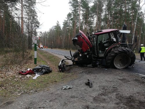 Groźny wypadek pod Wyszkowem [18.02.2020] - zdjęcie #5 - eOstroleka.pl