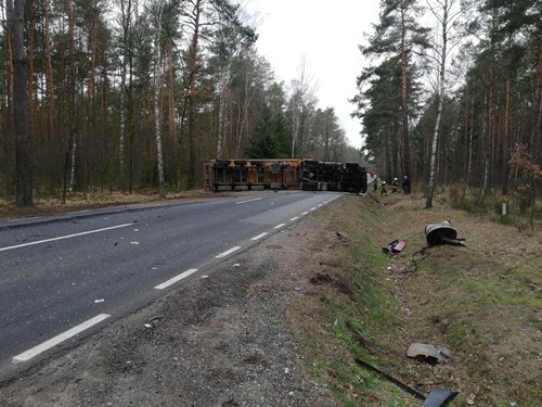 Groźny wypadek pod Wyszkowem [18.02.2020] - zdjęcie #6 - eOstroleka.pl