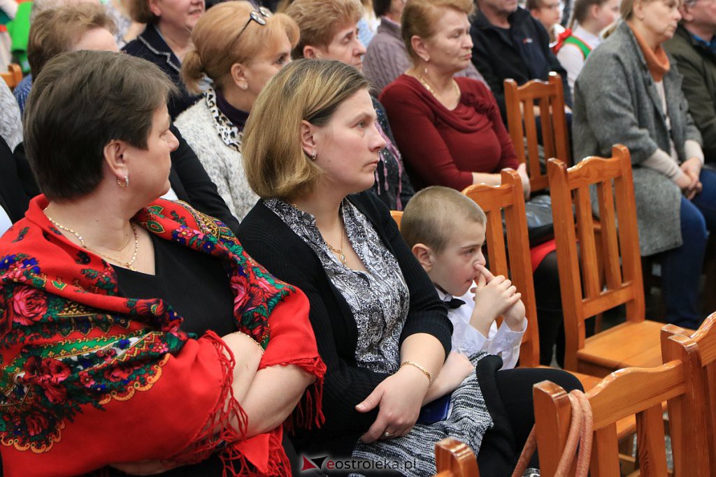 „Darcie pierza” po raz XV na scenie CKBiS w Lelisie [20.02.2020] - zdjęcie #23 - eOstroleka.pl