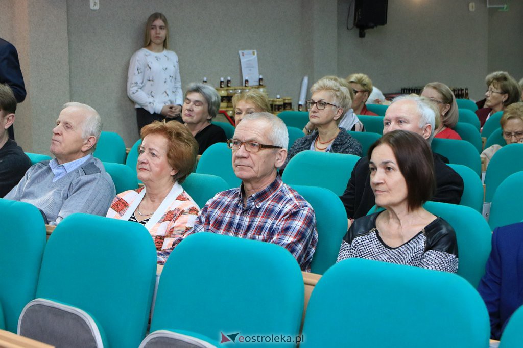 O miodzie i jego walorach z „Sąsiadami” w CKZiU [20.02.2020] - zdjęcie #26 - eOstroleka.pl