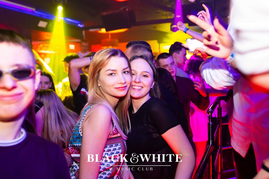 Tak bawiliście się w Walentynki z Popkiem w Clubie Black&White! [14.02.2020] - zdjęcie #12 - eOstroleka.pl