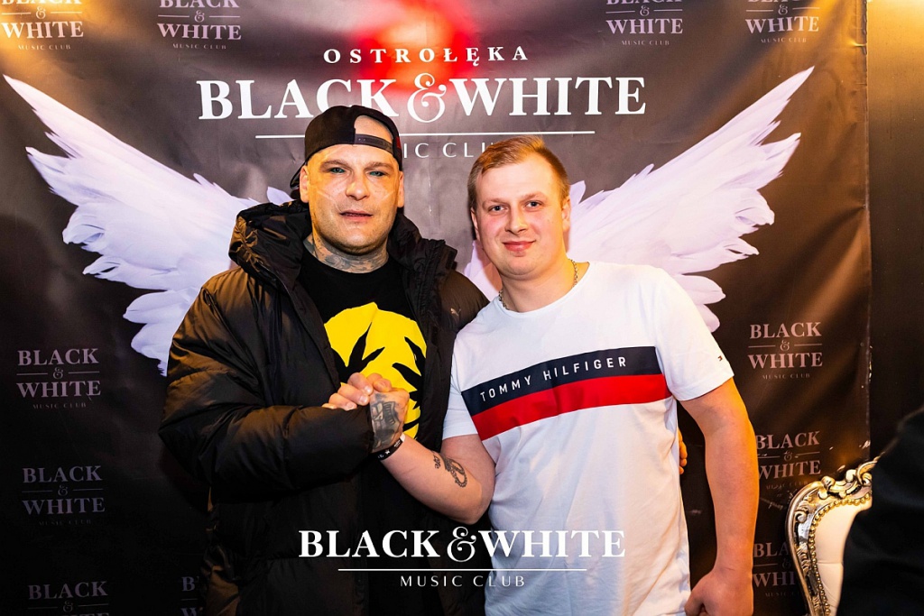 Tak bawiliście się w Walentynki z Popkiem w Clubie Black&White! [14.02.2020] - zdjęcie #14 - eOstroleka.pl