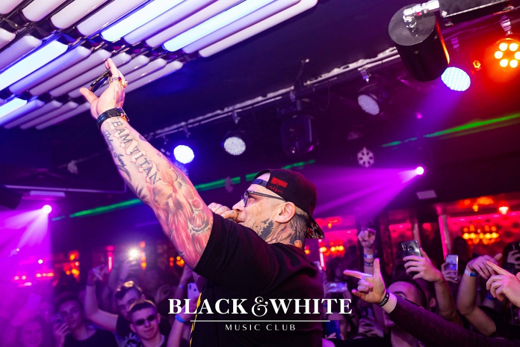 Tak bawiliście się w Walentynki z Popkiem w Clubie Black&White! [14.02.2020] - zdjęcie #39 - eOstroleka.pl
