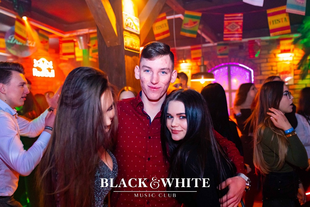 Tak bawiliście się w Walentynki z Popkiem w Clubie Black&White! [14.02.2020] - zdjęcie #48 - eOstroleka.pl