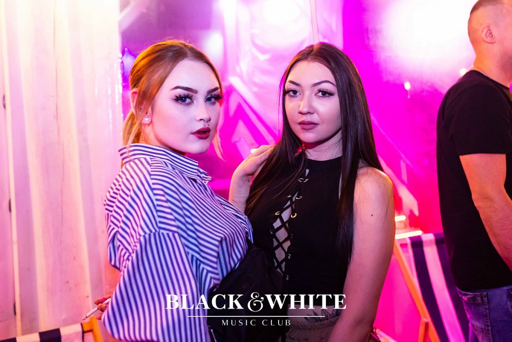 Tak bawiliście się w Walentynki z Popkiem w Clubie Black&White! [14.02.2020] - zdjęcie #59 - eOstroleka.pl