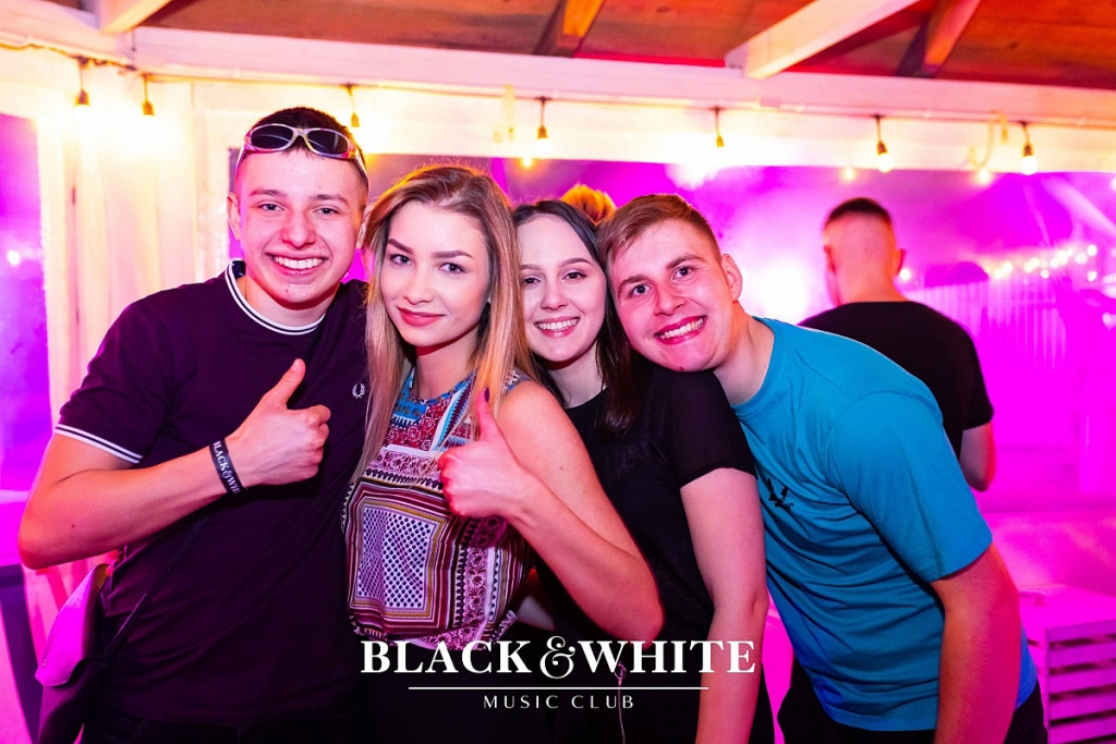 Tak bawiliście się w Walentynki z Popkiem w Clubie Black&White! [14.02.2020] - zdjęcie #69 - eOstroleka.pl