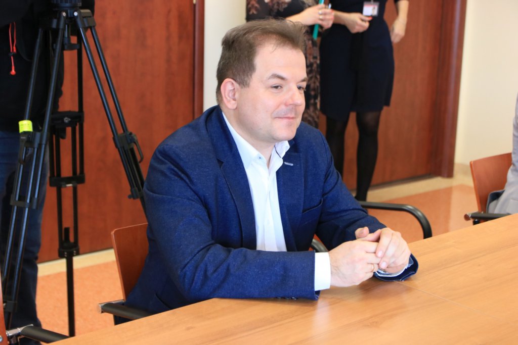 Opaski z przyciskiem SOS trafią do seniorów z Ostrołęki, Rzekunia i Różana [24.02.2020] - zdjęcie #14 - eOstroleka.pl