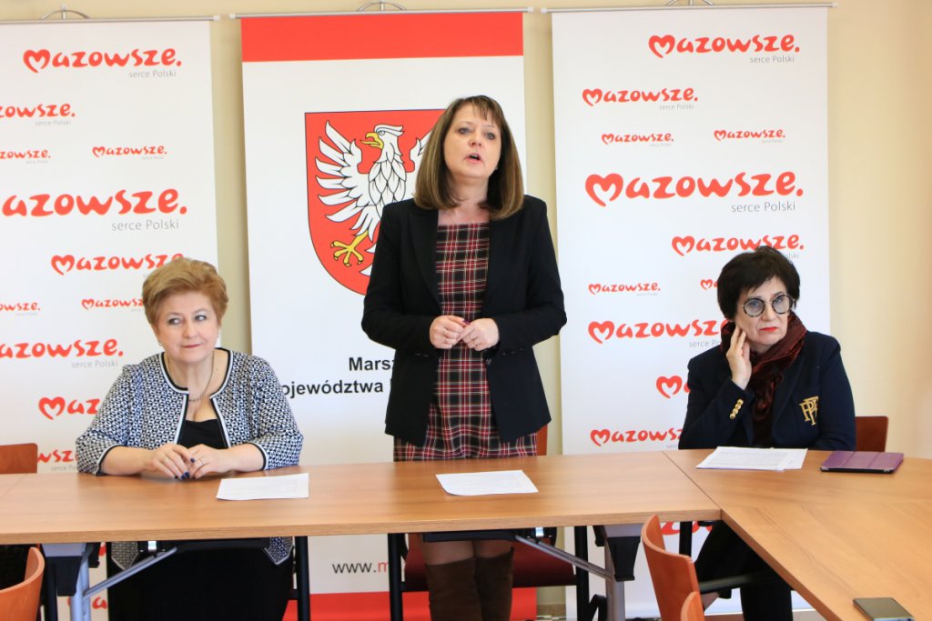 Opaski z przyciskiem SOS trafią do seniorów z Ostrołęki, Rzekunia i Różana [24.02.2020] - zdjęcie #8 - eOstroleka.pl