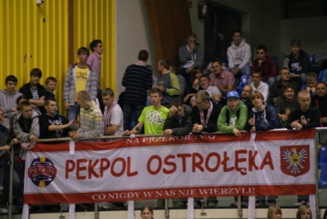 Pekpol Ostrołęka – GTPS Gorzów Wielkopolski (09.10.2010) - zdjęcie #30 - eOstroleka.pl