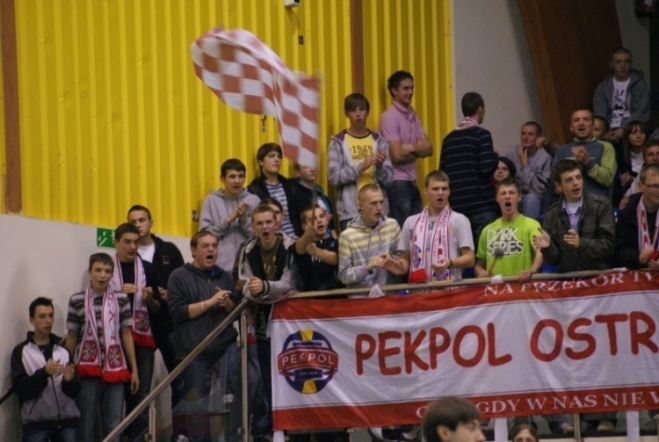 Pekpol Ostrołęka – GTPS Gorzów Wielkopolski (09.10.2010) - zdjęcie #23 - eOstroleka.pl