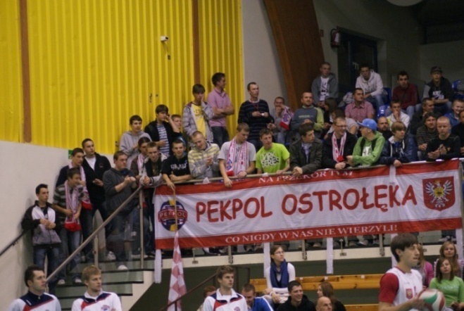 Pekpol Ostrołęka – GTPS Gorzów Wielkopolski (09.10.2010) - zdjęcie #22 - eOstroleka.pl