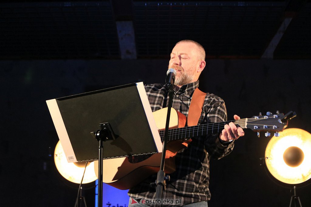 Koncert w Muzeum Żołnierzy Wyklętych: Adam Jarząbek wyśpiewał Jacka Kaczmarskiego [01.03.2020] - zdjęcie #36 - eOstroleka.pl