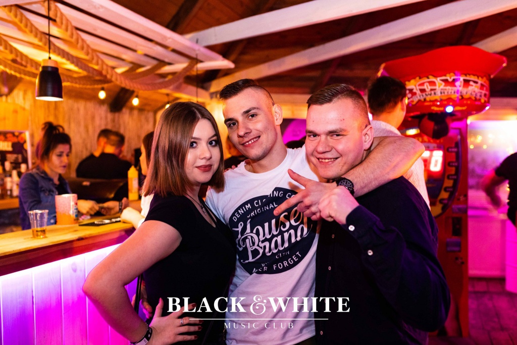 Zakończenie karnawału 2020 w Clubie Blac&White [21-22.02.2020] - zdjęcie #2 - eOstroleka.pl