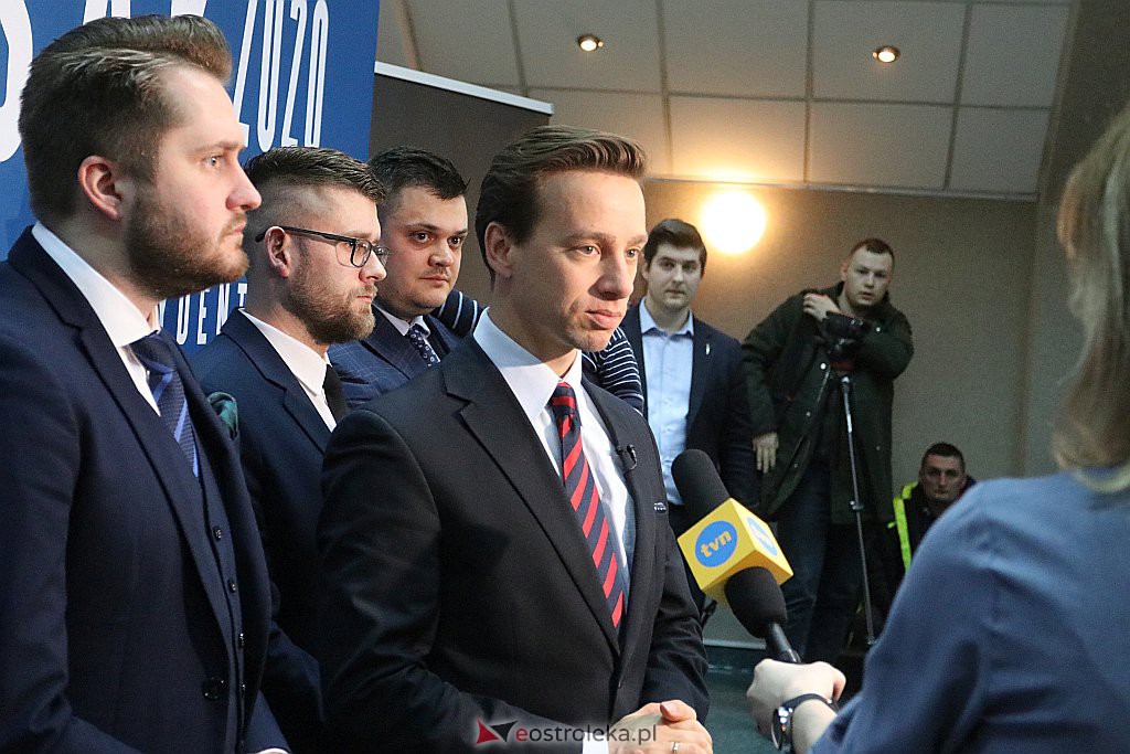 Spotkanie z kandydatem na prezydenta RP Krzysztofem Bosakiem w Ostrołęce [04.03.2020] - zdjęcie #1 - eOstroleka.pl