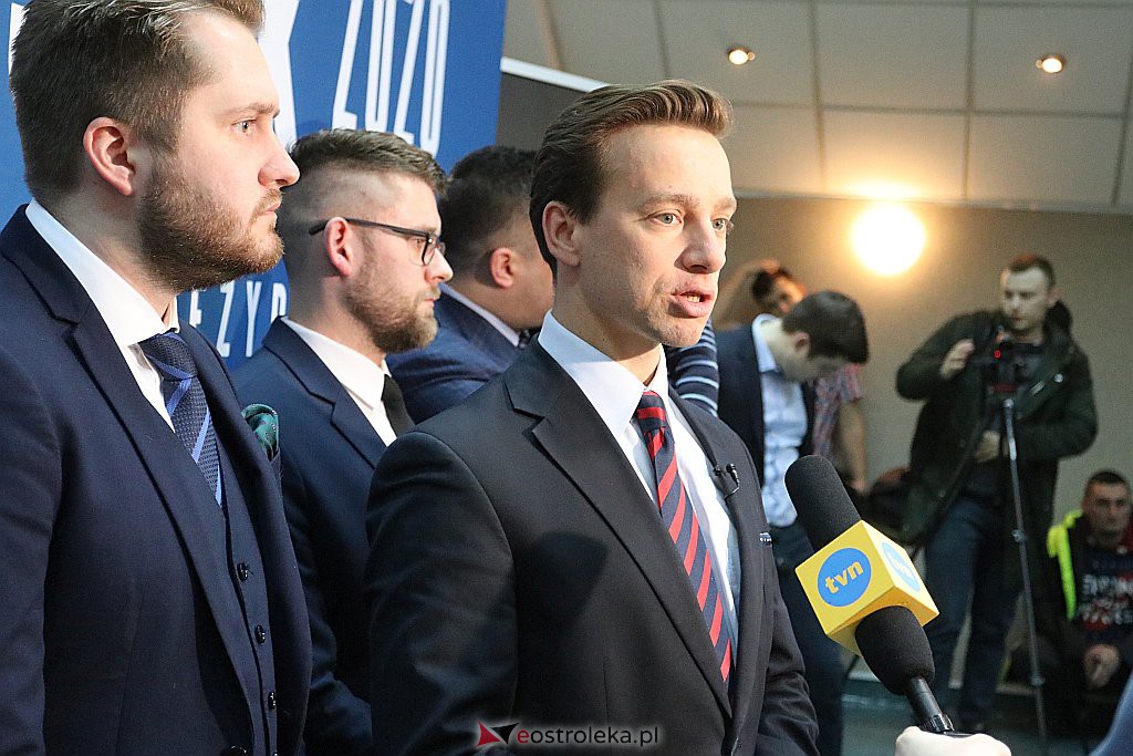 Spotkanie z kandydatem na prezydenta RP Krzysztofem Bosakiem w Ostrołęce [04.03.2020] - zdjęcie #2 - eOstroleka.pl