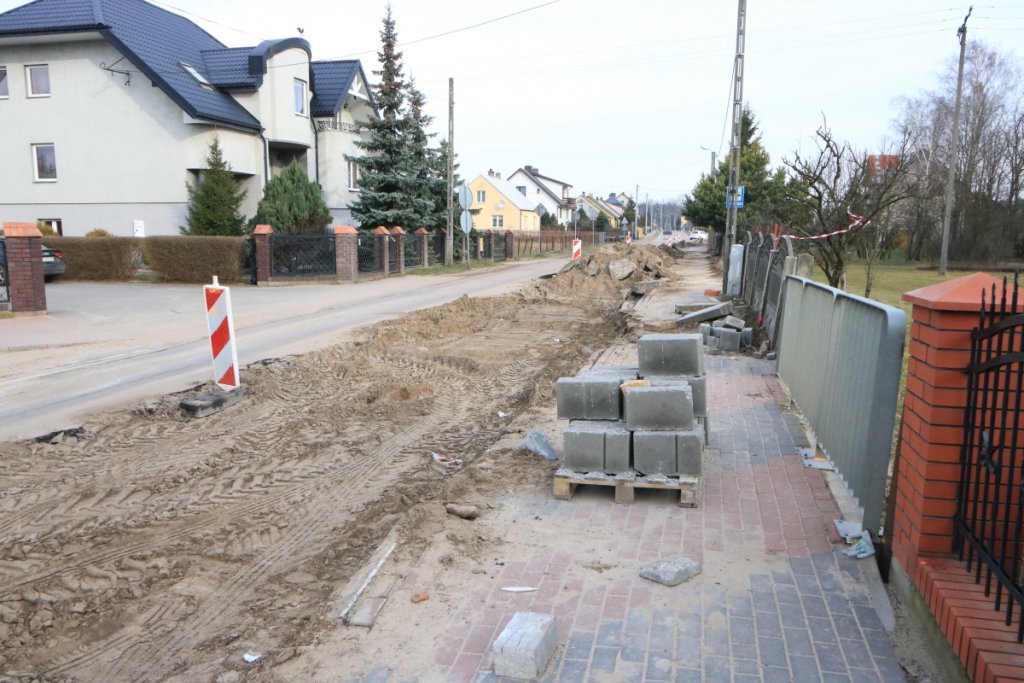 Więcej utrudnień na remontowanym odcinku ulic Sierakowskiego i Padlewskiego [06.03.2020] - zdjęcie #11 - eOstroleka.pl