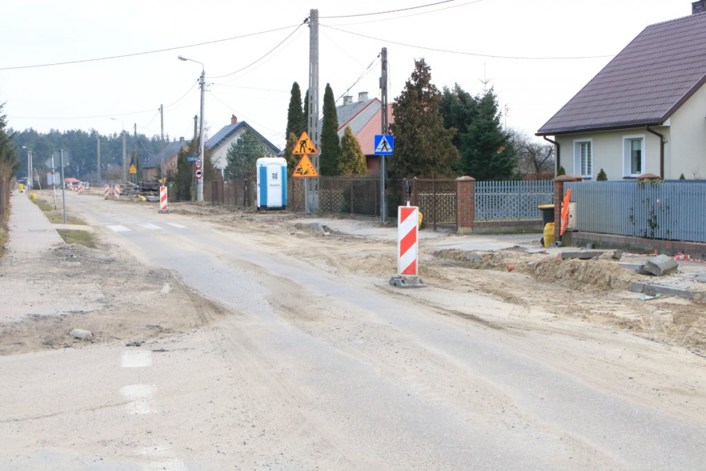 Więcej utrudnień na remontowanym odcinku ulic Sierakowskiego i Padlewskiego [06.03.2020] - zdjęcie #17 - eOstroleka.pl