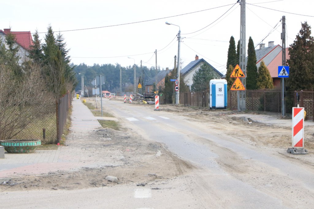 Więcej utrudnień na remontowanym odcinku ulic Sierakowskiego i Padlewskiego [06.03.2020] - zdjęcie #18 - eOstroleka.pl