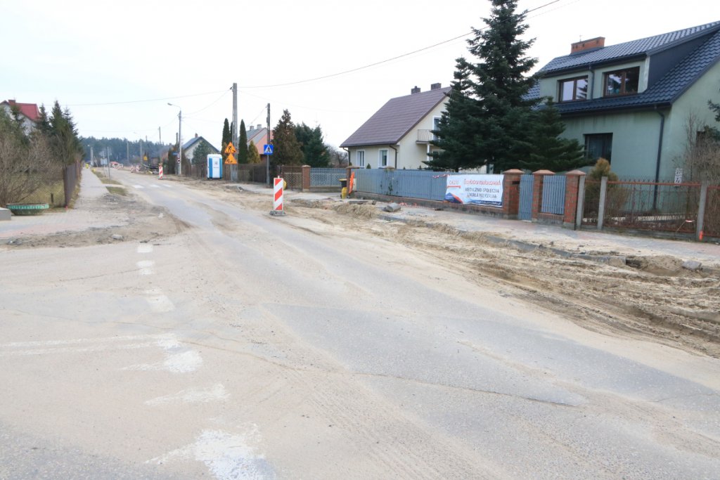 Więcej utrudnień na remontowanym odcinku ulic Sierakowskiego i Padlewskiego [06.03.2020] - zdjęcie #19 - eOstroleka.pl