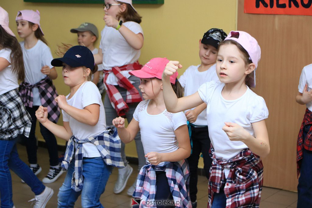 Dzień otwarty w „piątce”. Na sportowo, naukowo i z akcentem na bezpieczeństwo [05.03.2020] - zdjęcie #71 - eOstroleka.pl