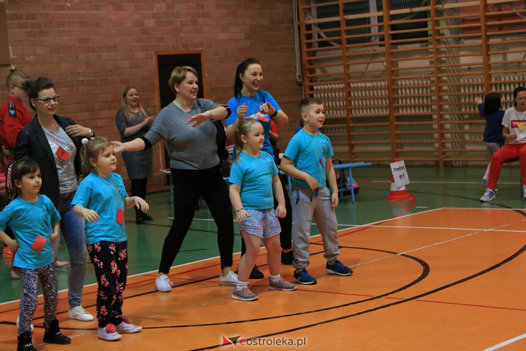 Dzień otwarty w „piątce”. Na sportowo, naukowo i z akcentem na bezpieczeństwo [05.03.2020] - zdjęcie #31 - eOstroleka.pl