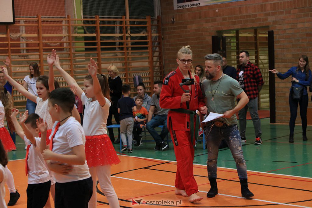 Dzień otwarty w „piątce”. Na sportowo, naukowo i z akcentem na bezpieczeństwo [05.03.2020] - zdjęcie #26 - eOstroleka.pl