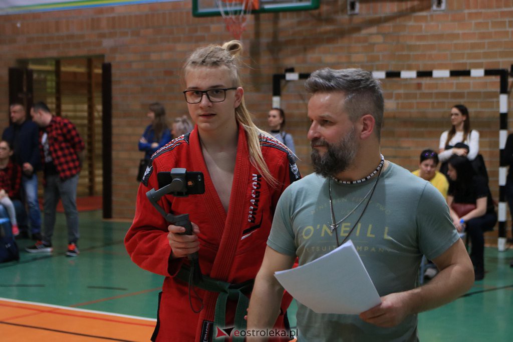 Dzień otwarty w „piątce”. Na sportowo, naukowo i z akcentem na bezpieczeństwo [05.03.2020] - zdjęcie #25 - eOstroleka.pl