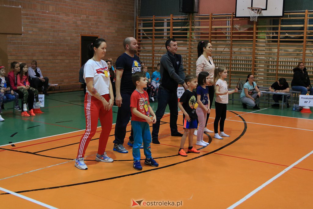 Dzień otwarty w „piątce”. Na sportowo, naukowo i z akcentem na bezpieczeństwo [05.03.2020] - zdjęcie #21 - eOstroleka.pl