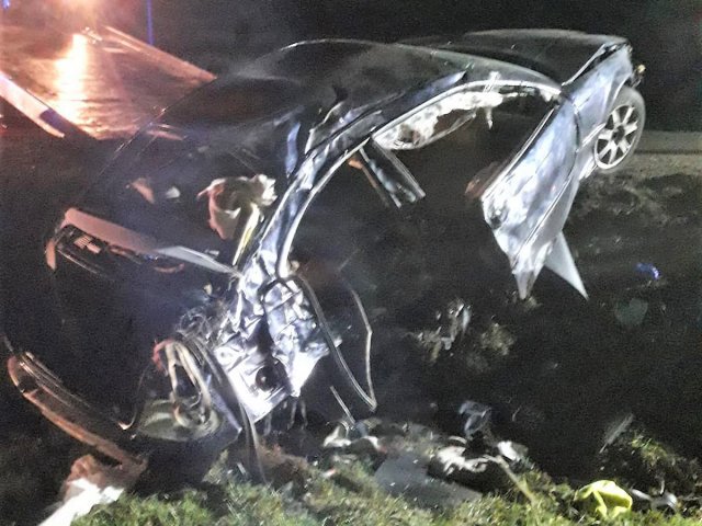 Makabryczny wypadek w Przasnyszu. Nie żyje 17-letnia pasażerka bmw [08.03.2020] - zdjęcie #3 - eOstroleka.pl